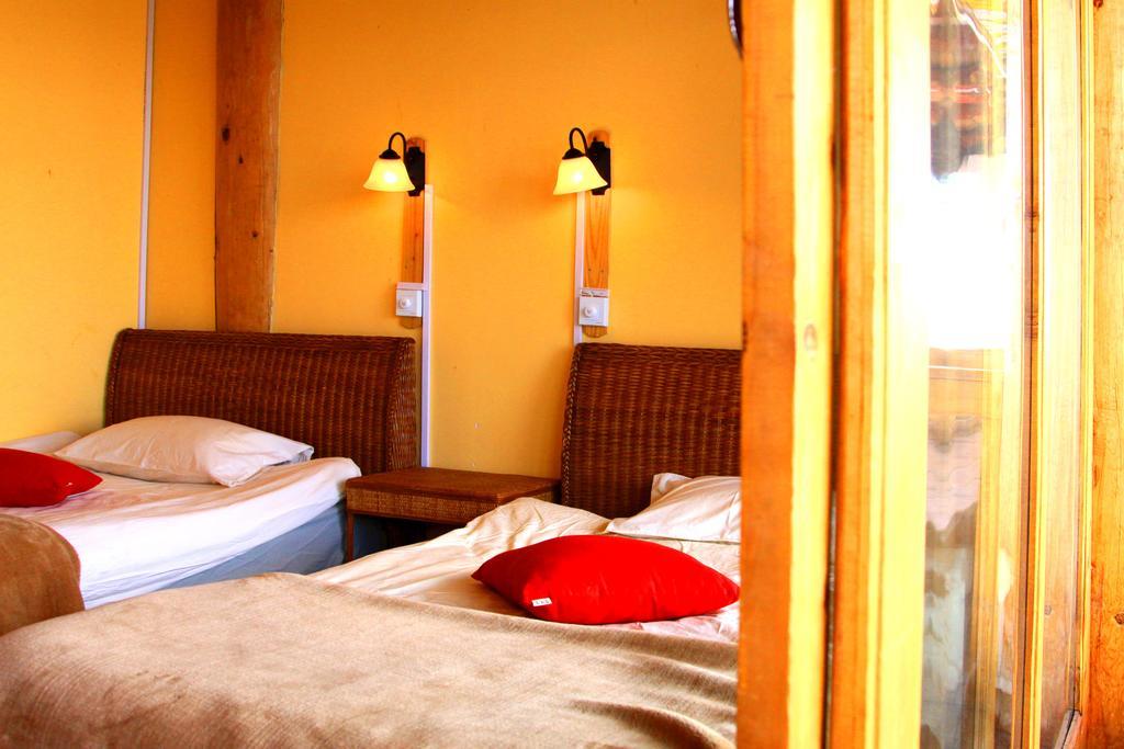 Shangri-La Lao Shay Youth Hostel Eksteriør bilde