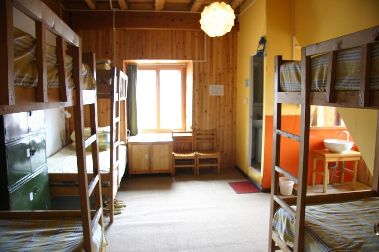 Shangri-La Lao Shay Youth Hostel Eksteriør bilde